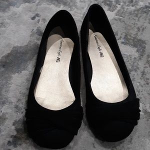 Black flats
